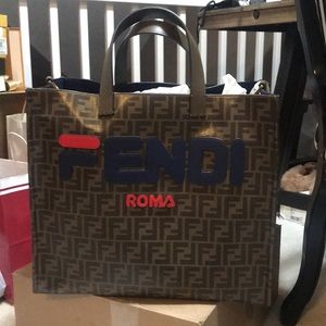 ❌SOLD❌Fendi Tote